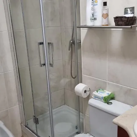 Coqueto Apartamento Con Garaje Y Piscina A 8' Playa Brazomar Castro Urdiales Exterior photo