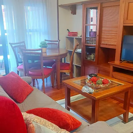 Coqueto Apartamento Con Garaje Y Piscina A 8' Playa Brazomar Castro Urdiales Exterior photo