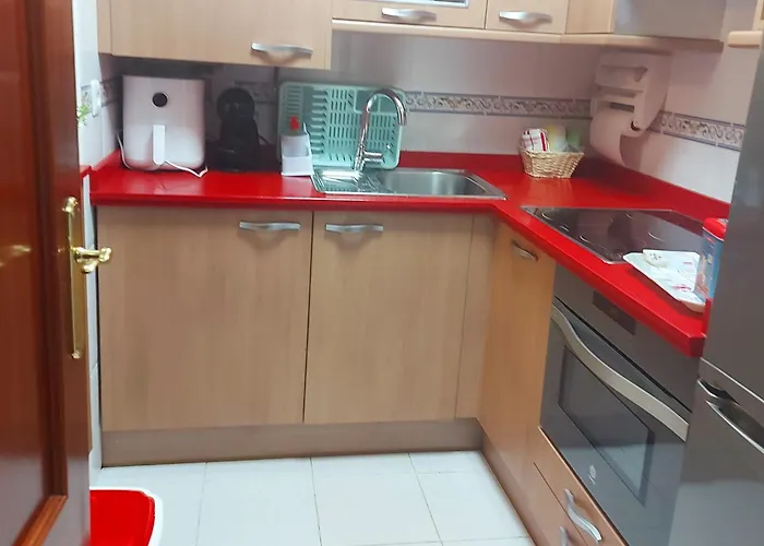Coqueto Apartamento Con Garaje Y Piscina A 8\' Playa Brazomar