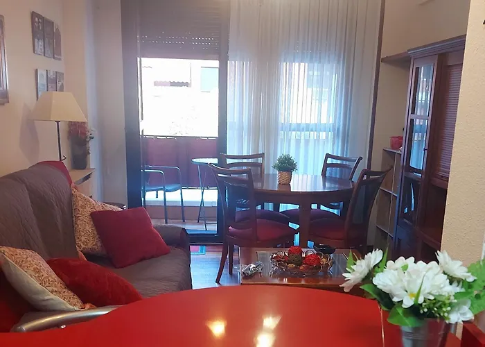Coqueto Apartamento Con Garaje Y Piscina A 8\' Playa Brazomar
